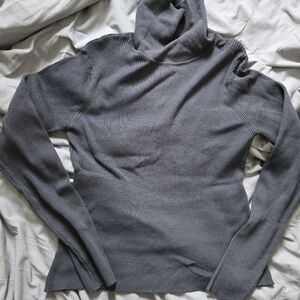 NWT Dynamite Open Back Mockneck